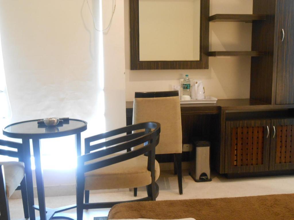 Hotel Victerrace Regency Calcuta Habitación foto